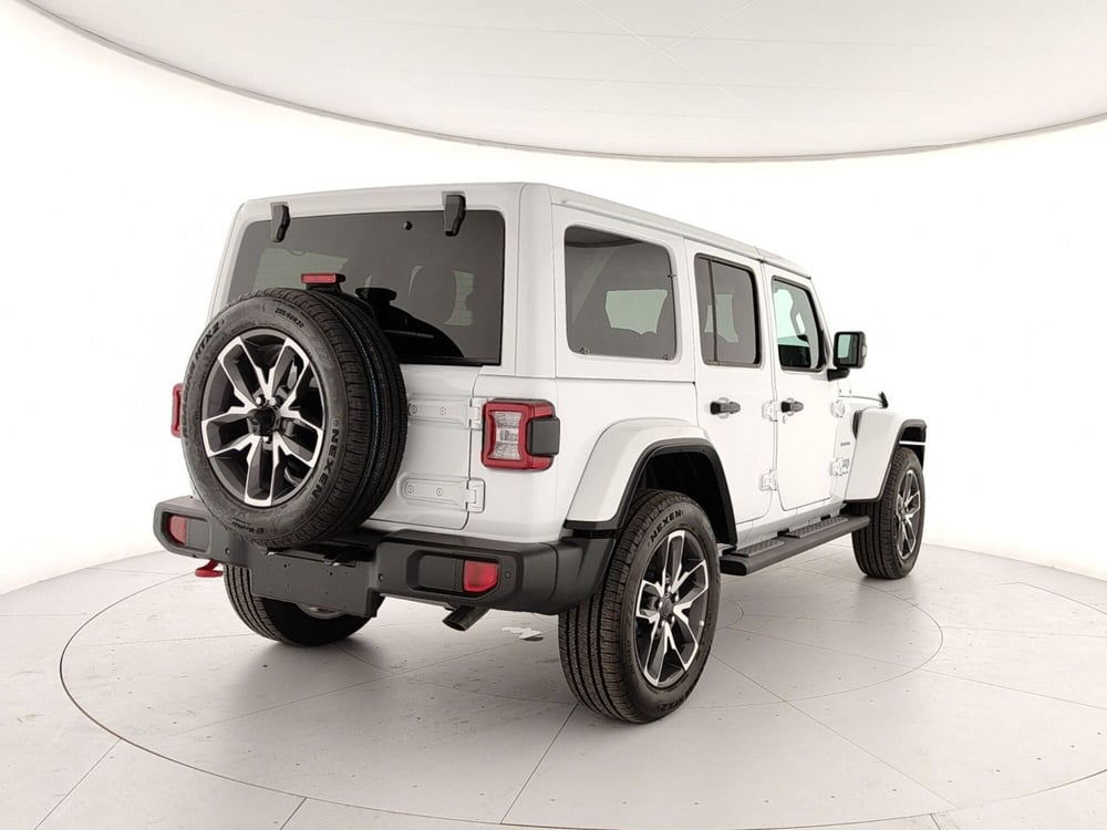 Jeep Wrangler Unlimited nuova a Caserta (6)