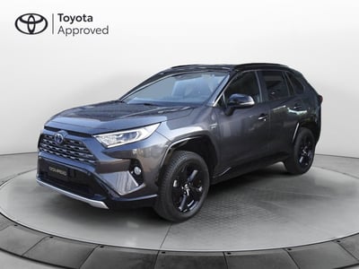 Toyota Rav4 HV (218CV) E-CVT 2WD Style del 2021 usata a Montebelluna