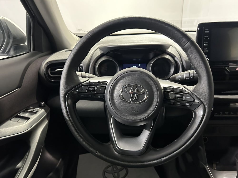 Toyota Yaris Cross usata a Milano (10)