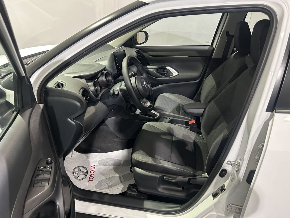 Toyota Yaris Cross usata a Milano (12)