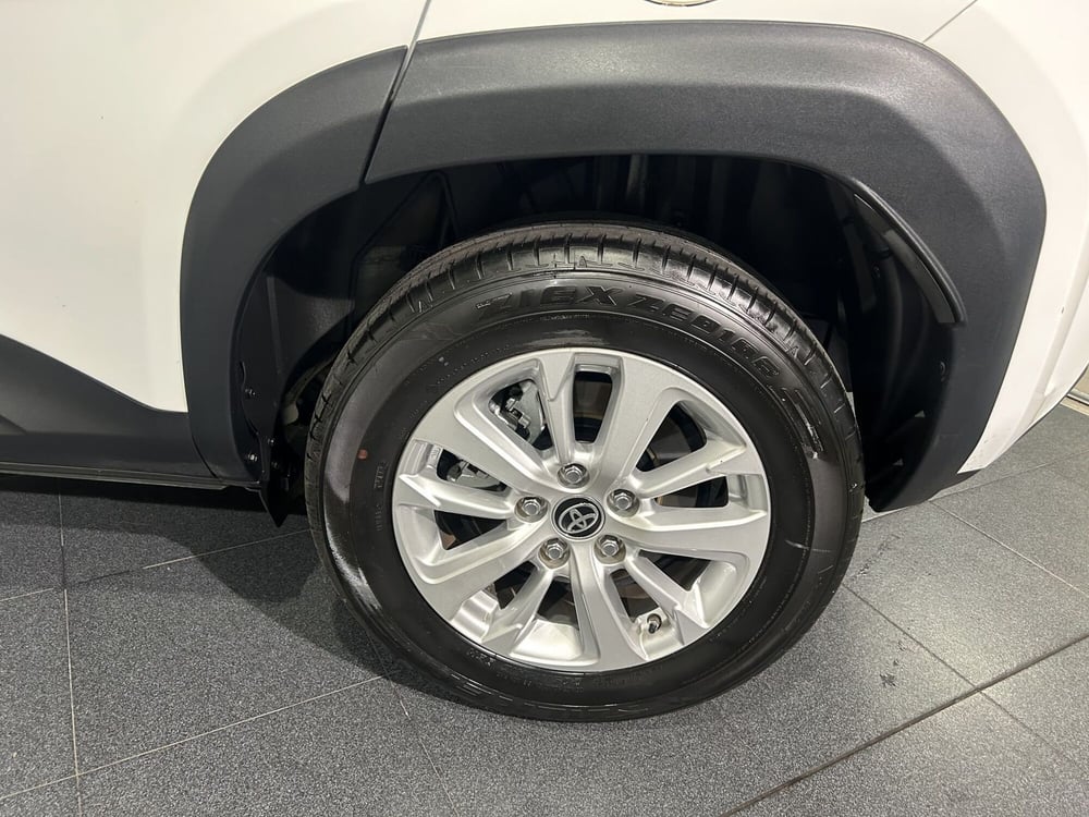 Toyota Yaris Cross usata a Milano (15)