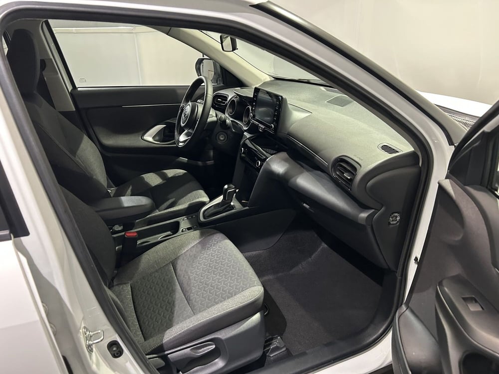 Toyota Yaris Cross usata a Milano (6)