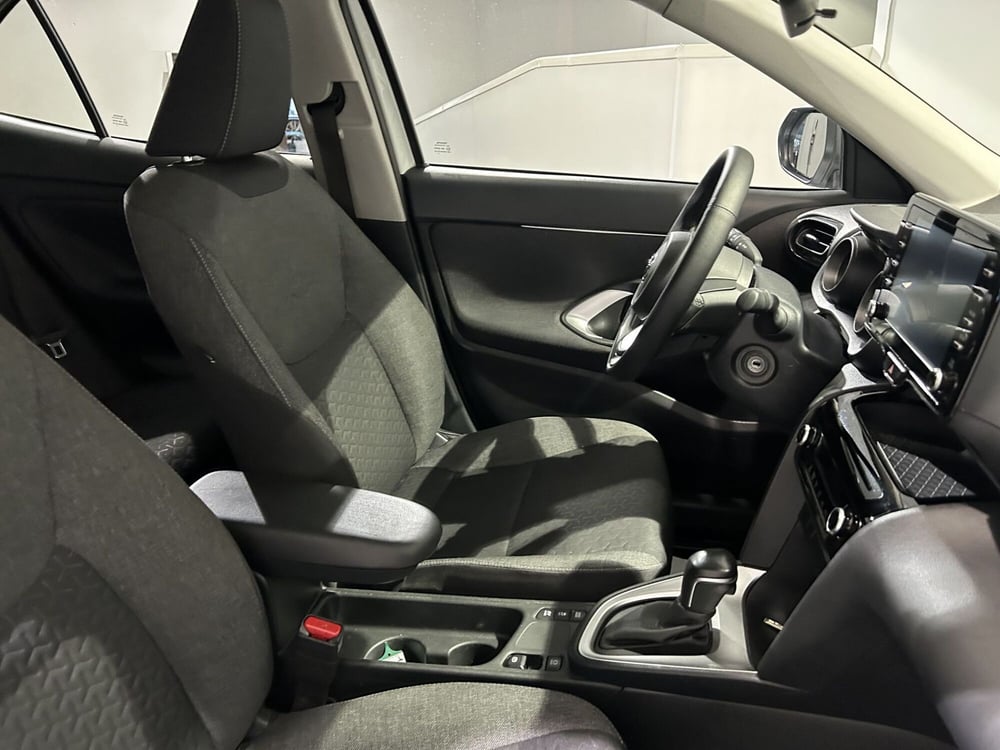 Toyota Yaris Cross usata a Milano (7)