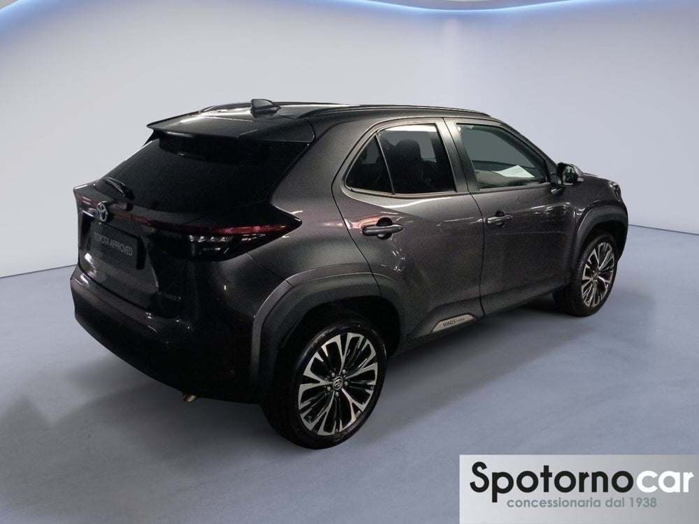 Toyota Yaris Cross usata a Milano (6)