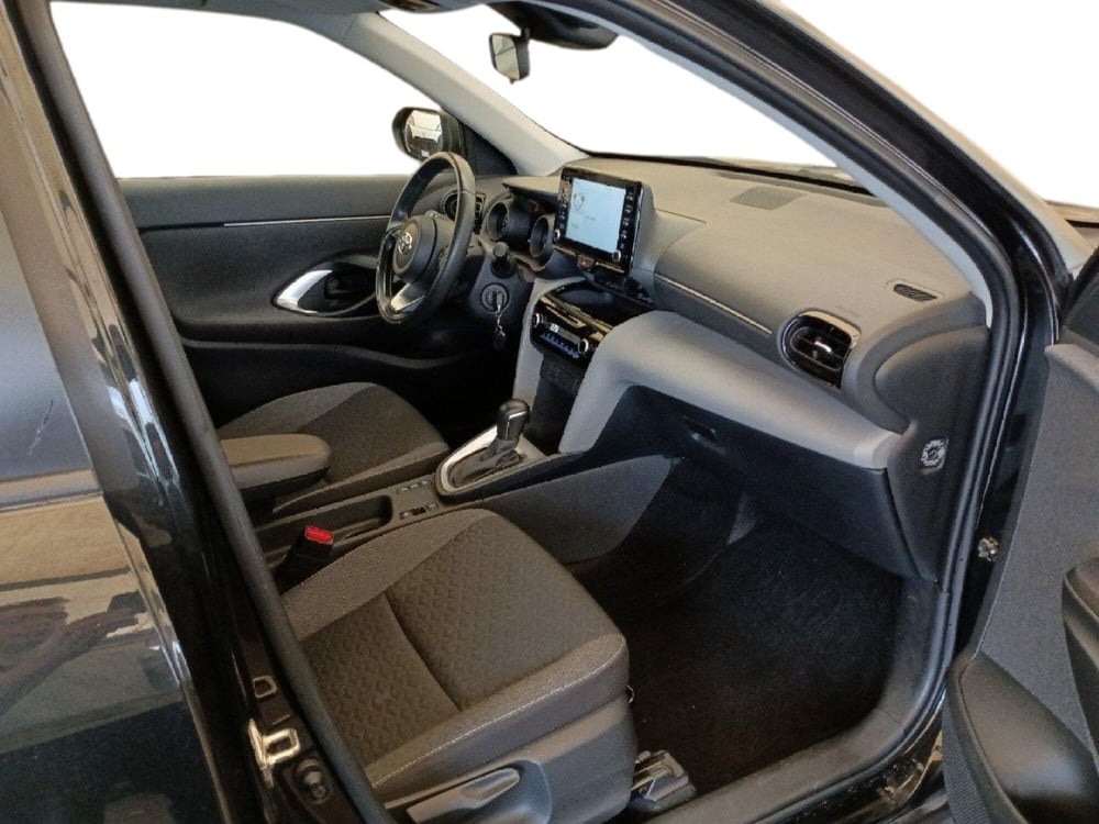 Toyota Yaris Cross usata a Milano (6)