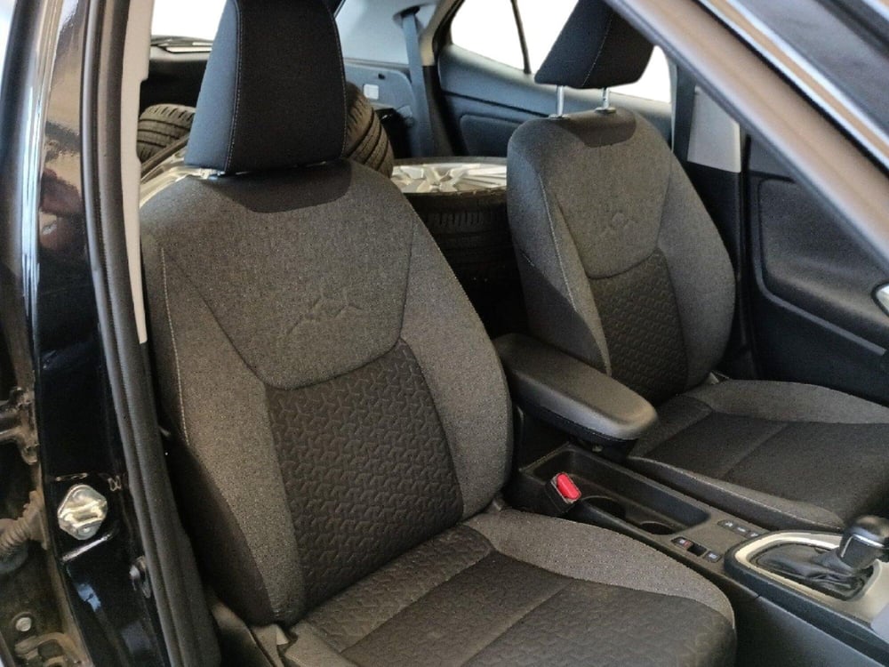 Toyota Yaris Cross usata a Milano (7)