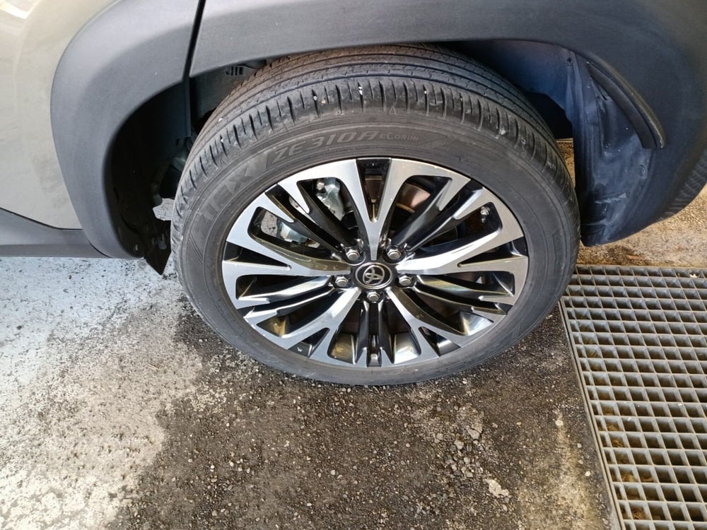 Toyota Yaris Cross usata a Milano (14)