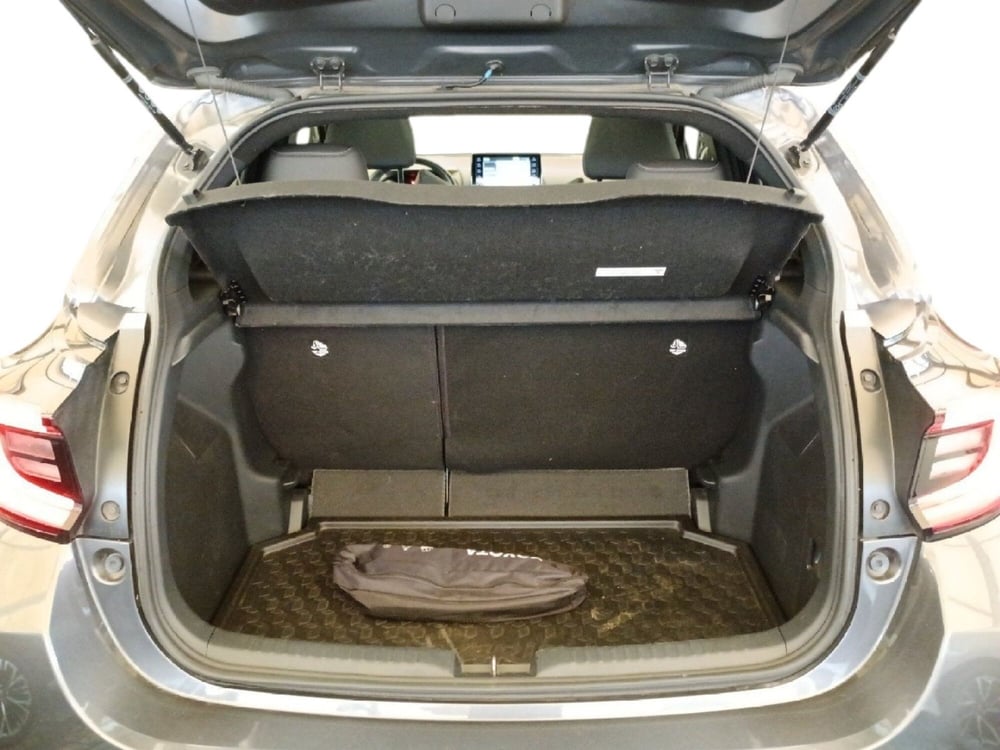Toyota Yaris usata a Milano (12)