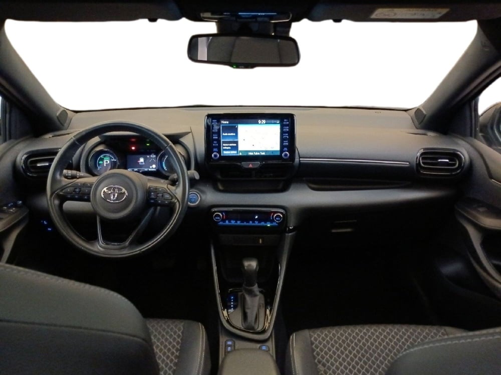 Toyota Yaris usata a Milano (9)
