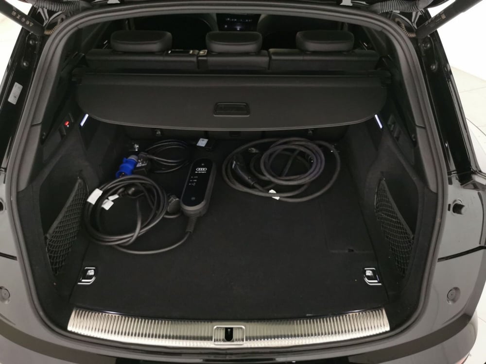 Audi Q5 Sportback usata a Chieti (7)