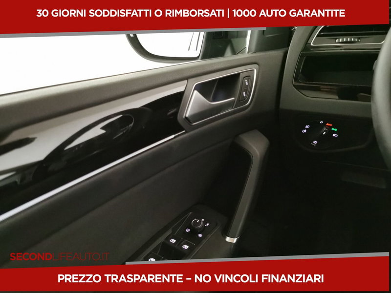 Volkswagen Touran usata a Chieti (19)