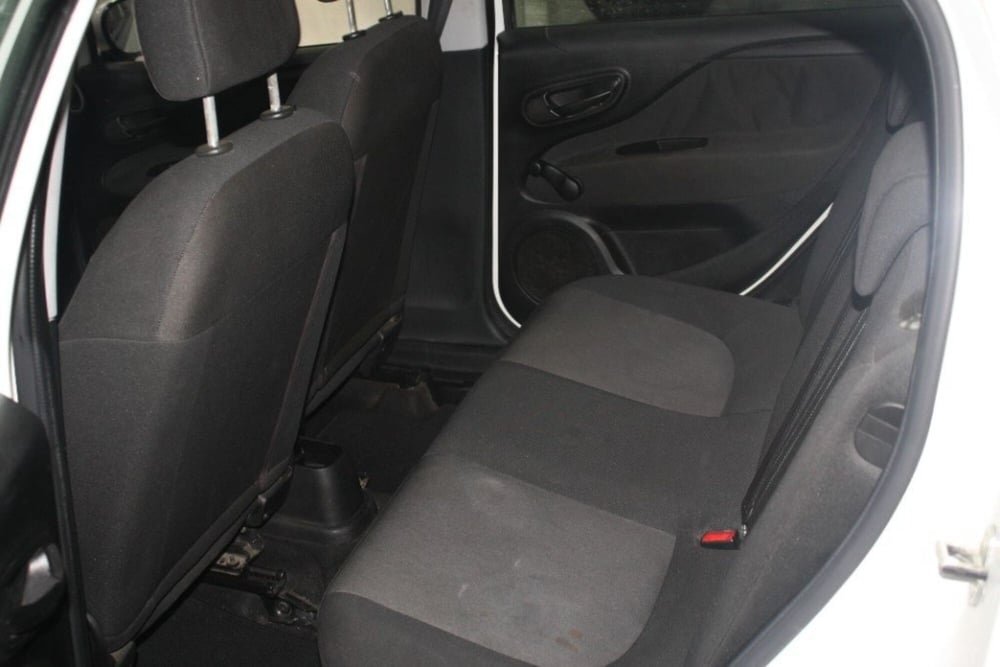 Fiat Punto usata a Viterbo (9)