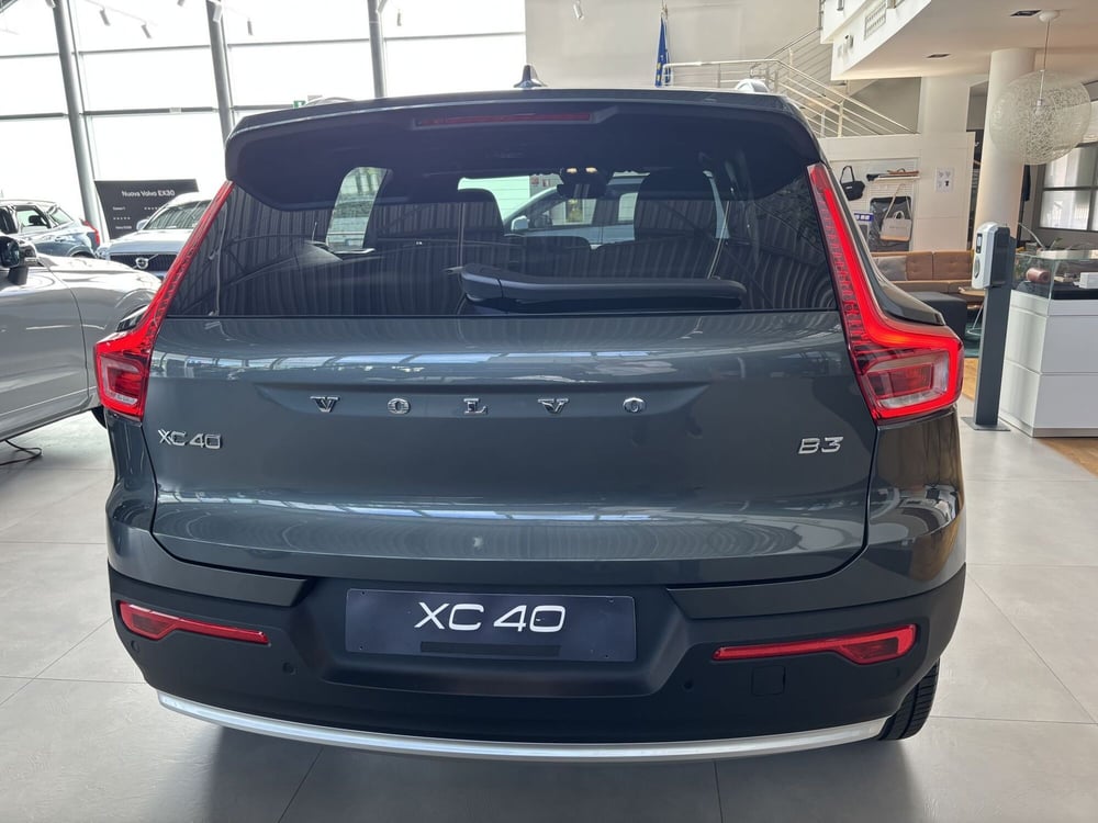 Volvo XC40 nuova a Ferrara (16)