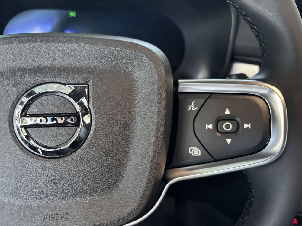 Volvo XC40 nuova a Ferrara (8)