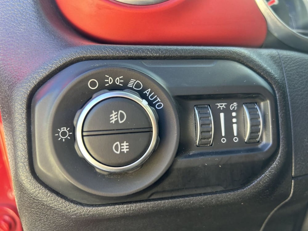 Jeep Wrangler usata a La Spezia (18)
