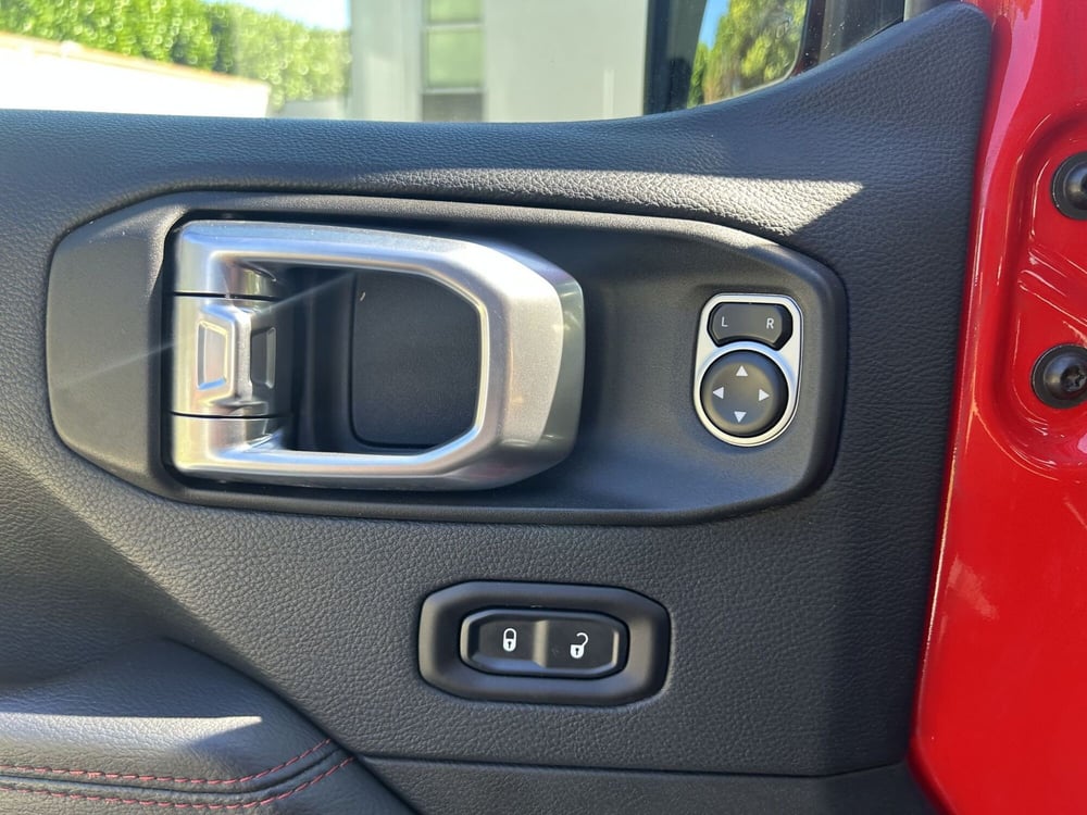 Jeep Wrangler usata a La Spezia (20)