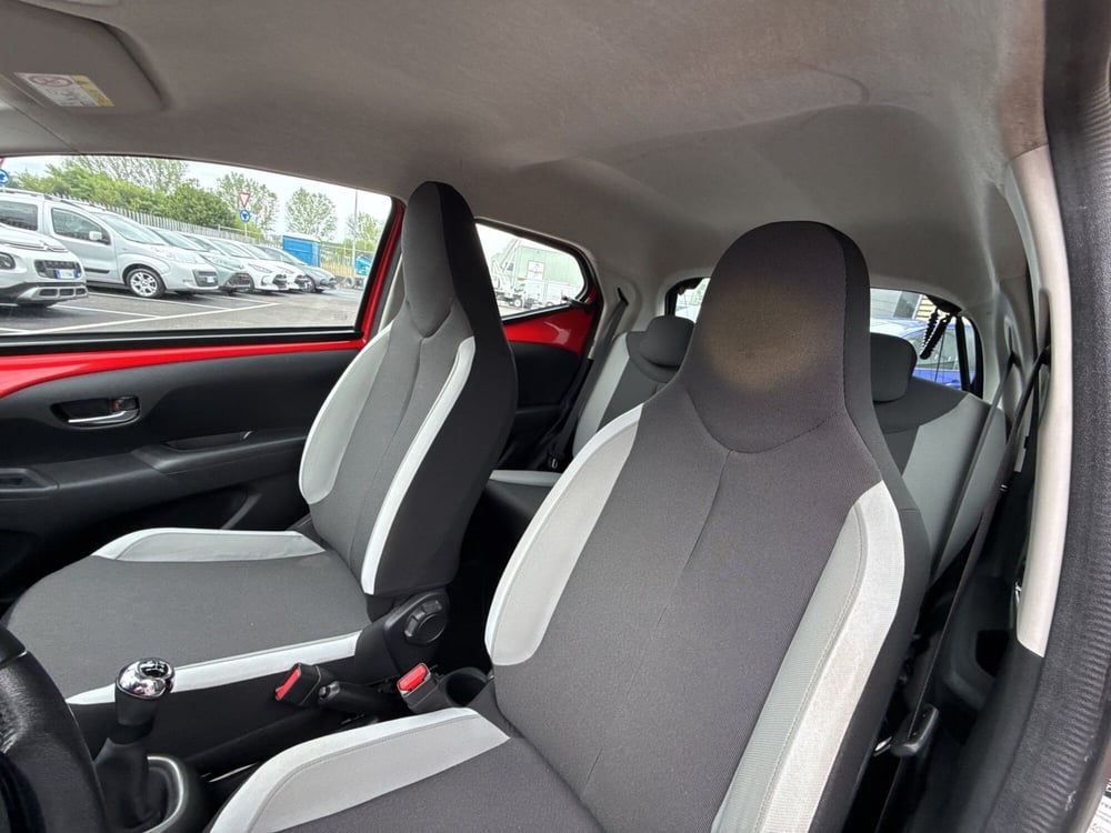 Toyota Aygo usata a Mantova (17)