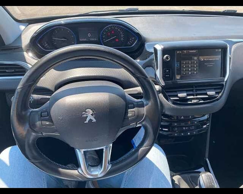Peugeot 2008 usata a Potenza (17)