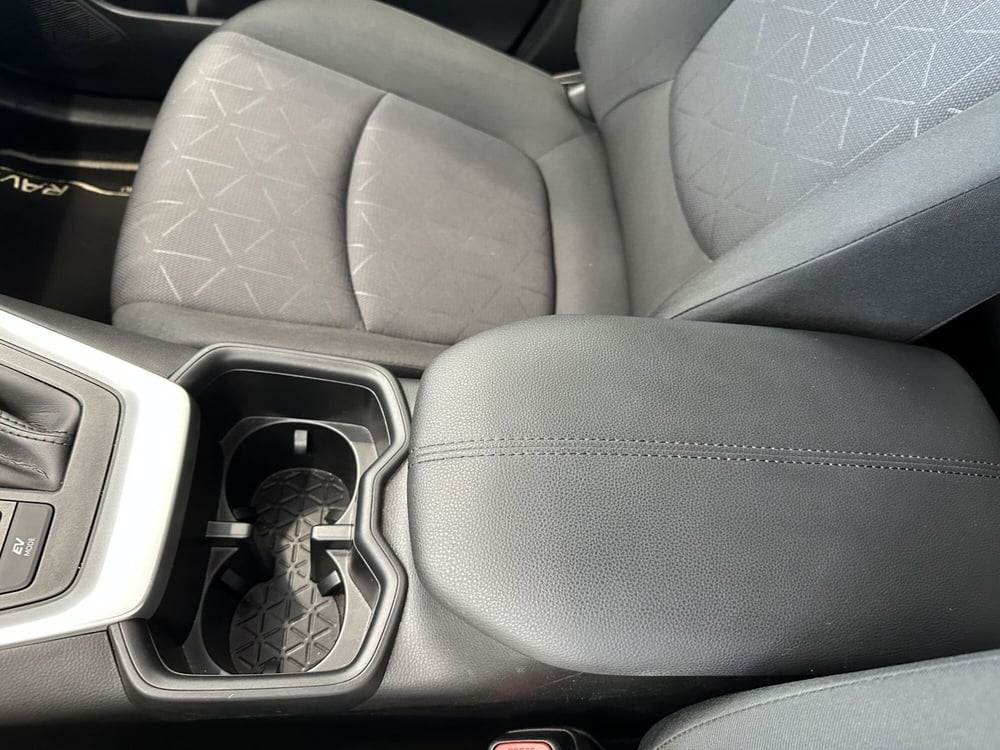 Toyota Rav4 usata a Latina (20)