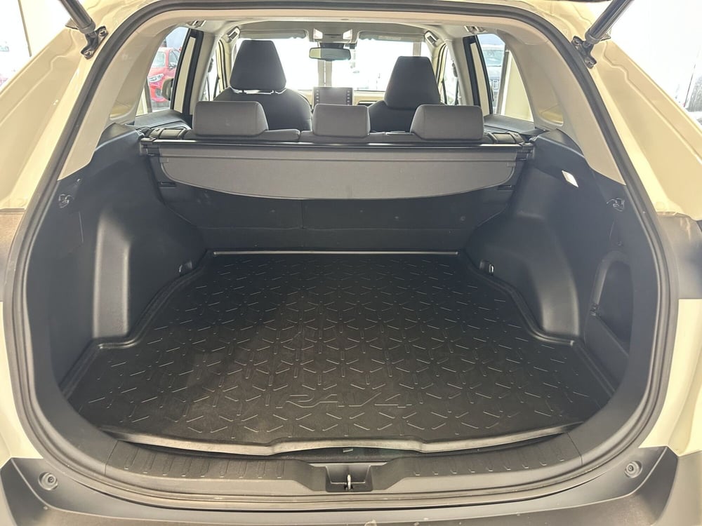Toyota Rav4 usata a Latina (7)