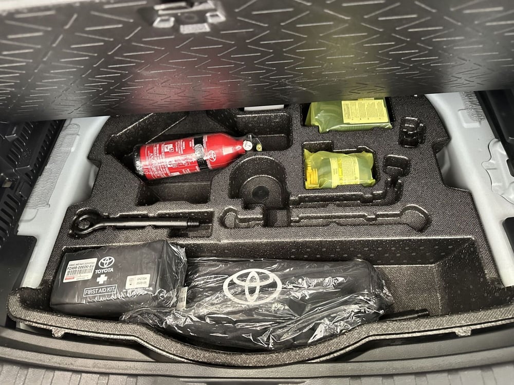 Toyota Rav4 usata a Latina (8)