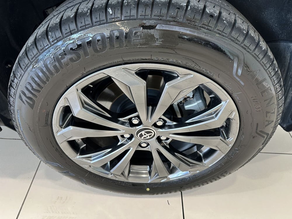 Toyota Rav4 usata a Latina (9)