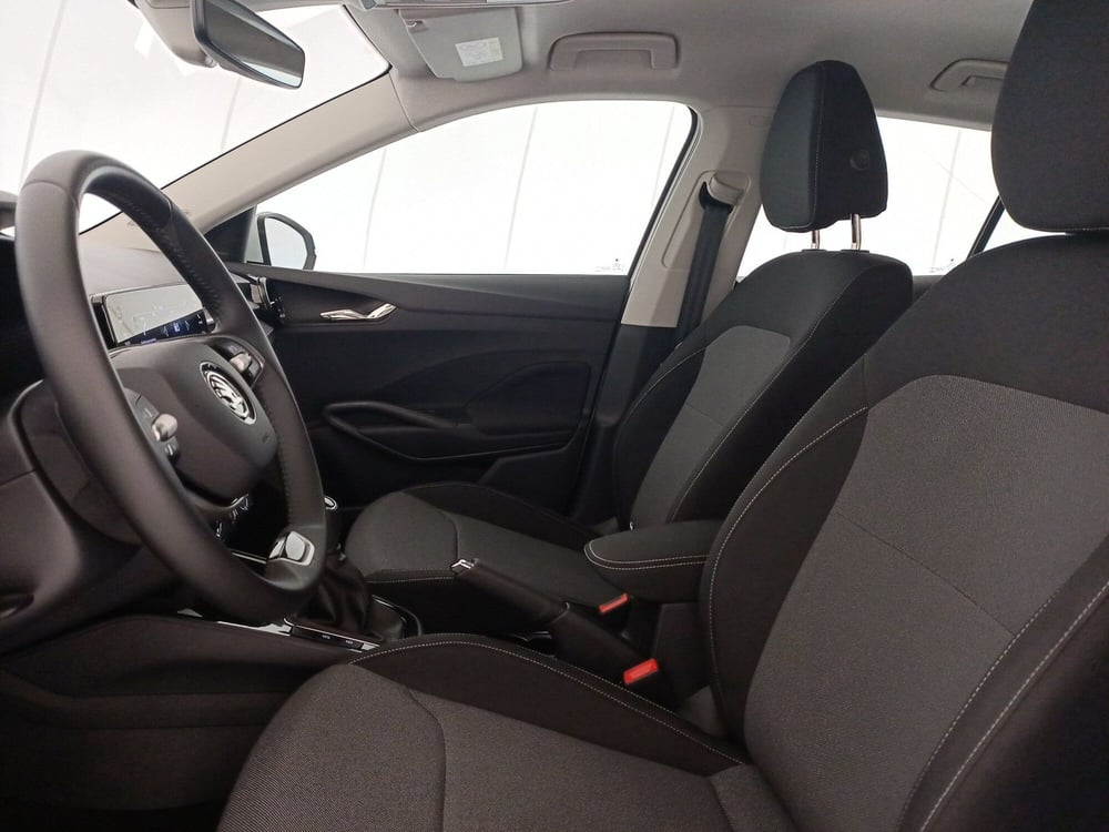Skoda Fabia usata a Bari (6)