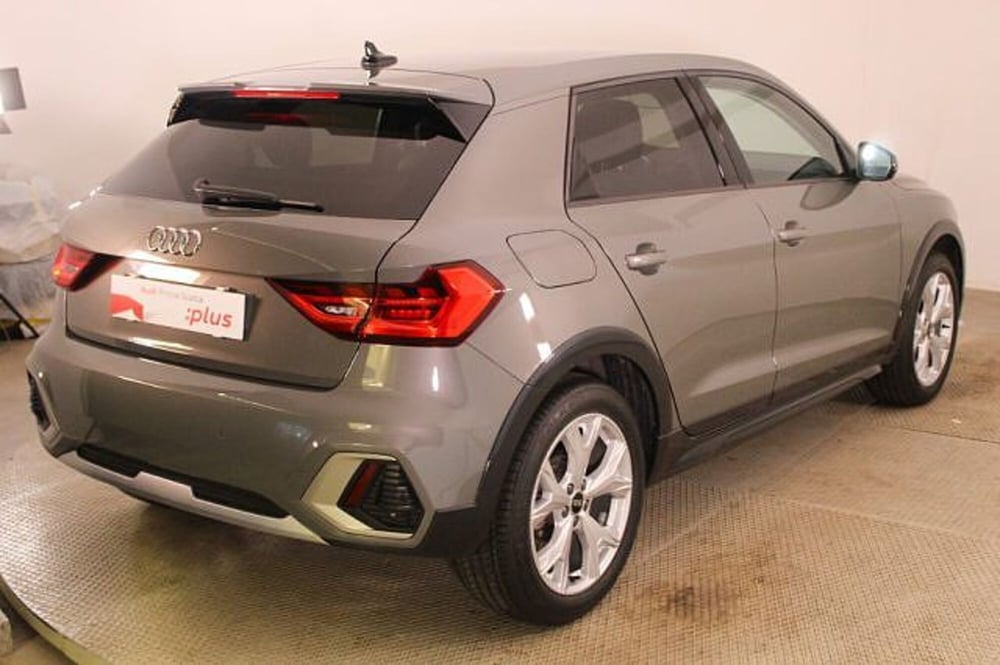 Audi A1 allstreet usata a Novara (2)