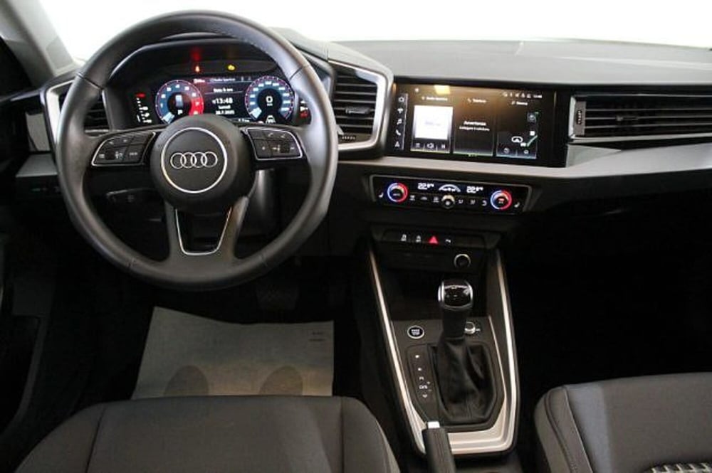 Audi A1 allstreet usata a Novara (3)