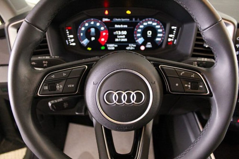 Audi A1 allstreet usata a Novara (7)