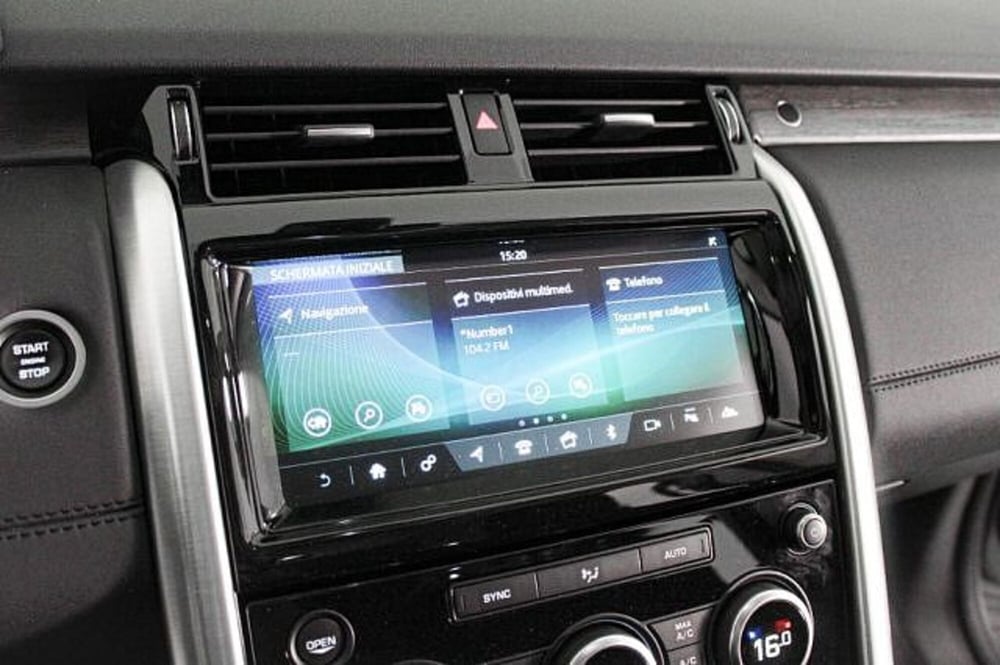 Land Rover Discovery usata a Novara (13)