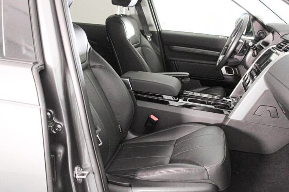 Land Rover Discovery usata a Novara (7)