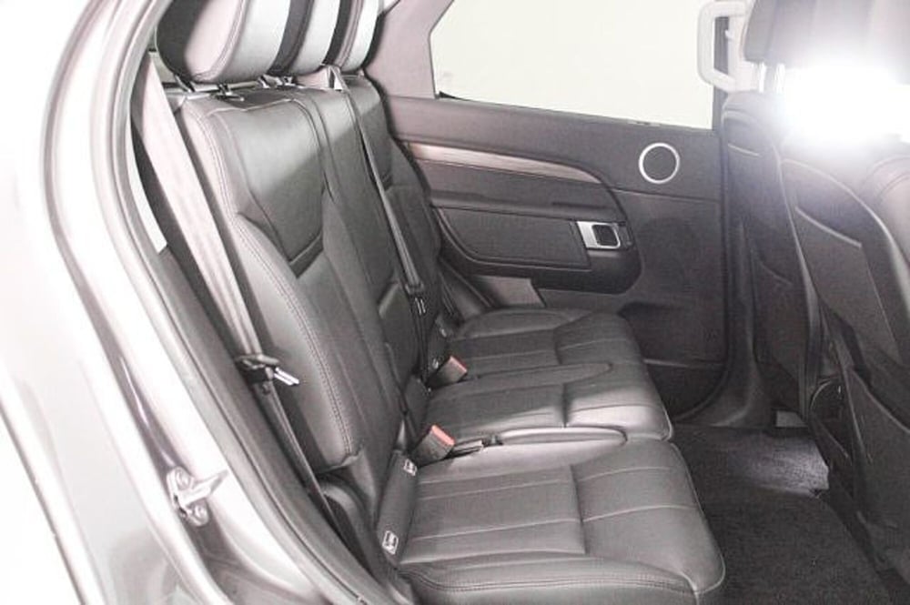 Land Rover Discovery usata a Novara (8)