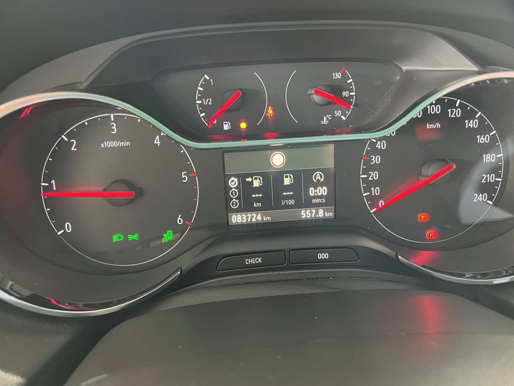Opel Grandland X usata a Cosenza (11)
