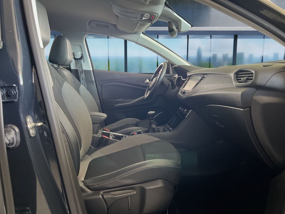 Opel Grandland X usata a Cosenza (18)