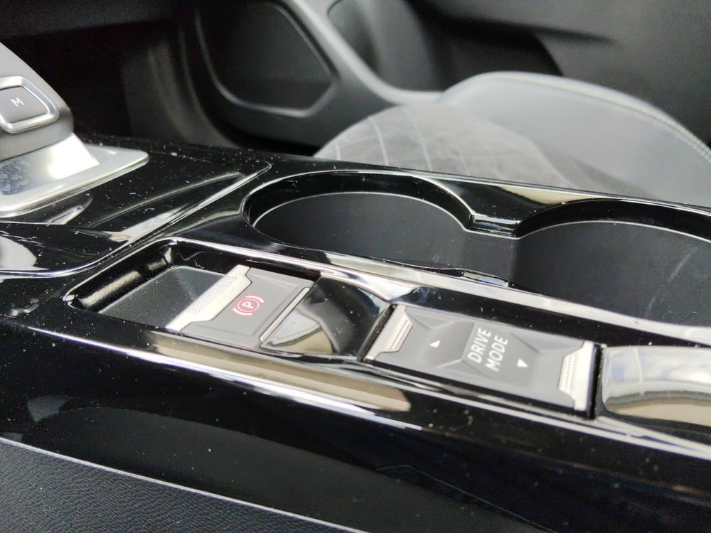 Peugeot 2008 usata a Pescara (18)