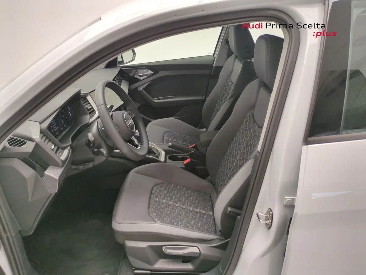Audi A1 Sportback nuova a Avellino (20)