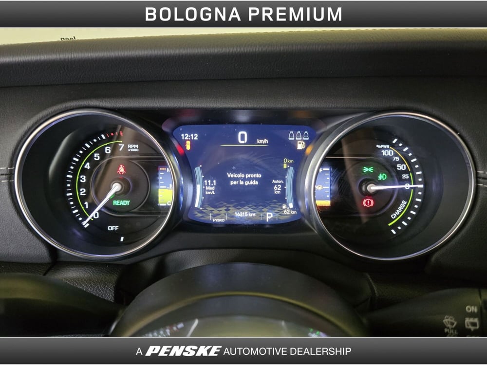 Jeep Wrangler Unlimited usata a Bologna (12)