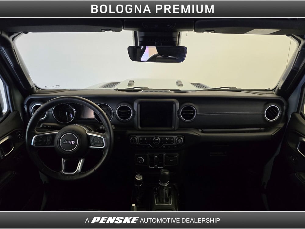 Jeep Wrangler Unlimited usata a Bologna (4)