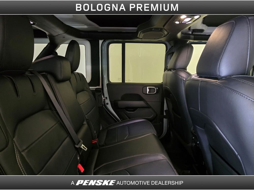 Jeep Wrangler Unlimited usata a Bologna (5)