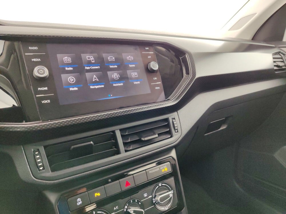 Volkswagen T-Cross usata a Massa-Carrara (11)