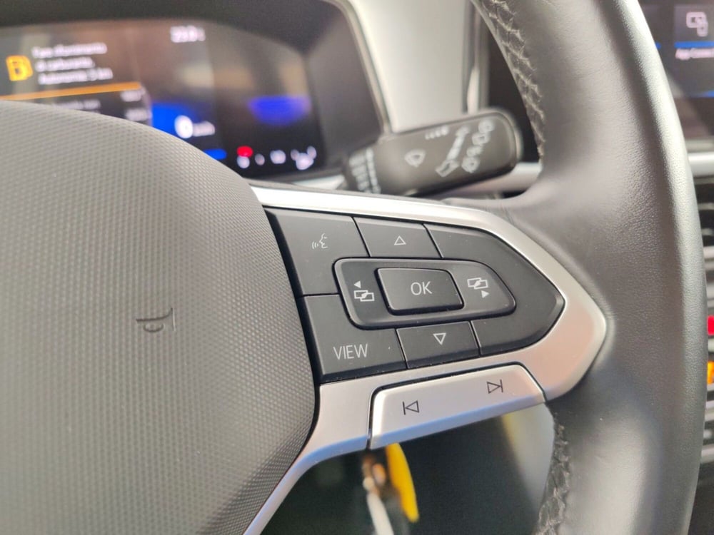 Volkswagen T-Roc usata a Massa-Carrara (13)