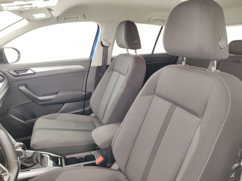 Volkswagen T-Roc usata a Massa-Carrara (9)