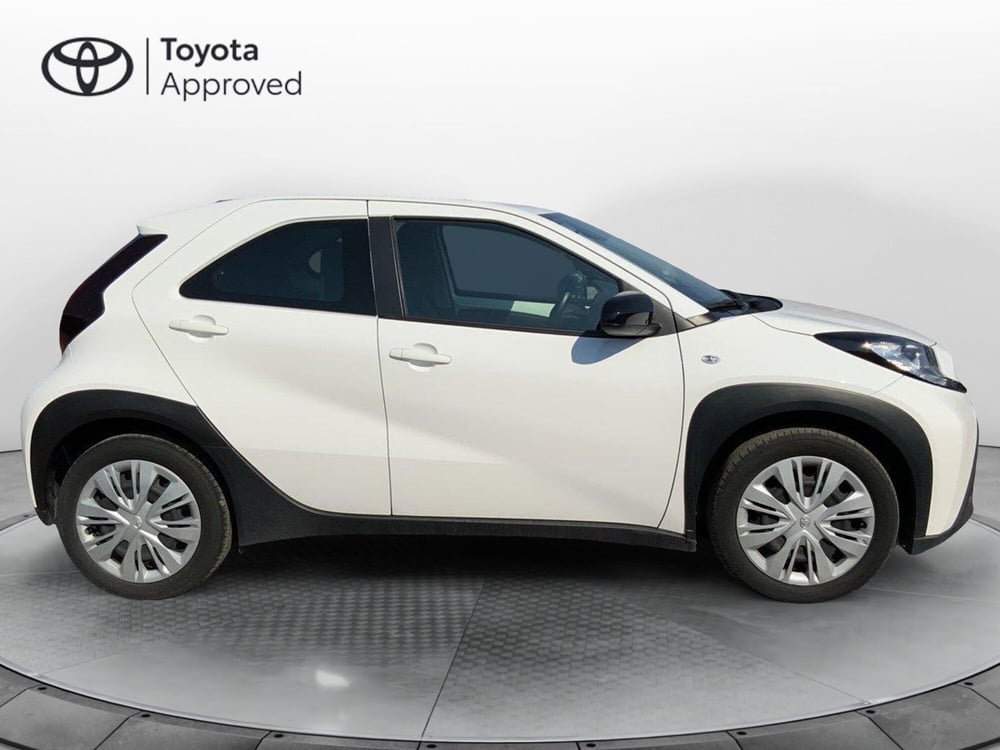 Toyota Aygo X usata a Perugia (15)