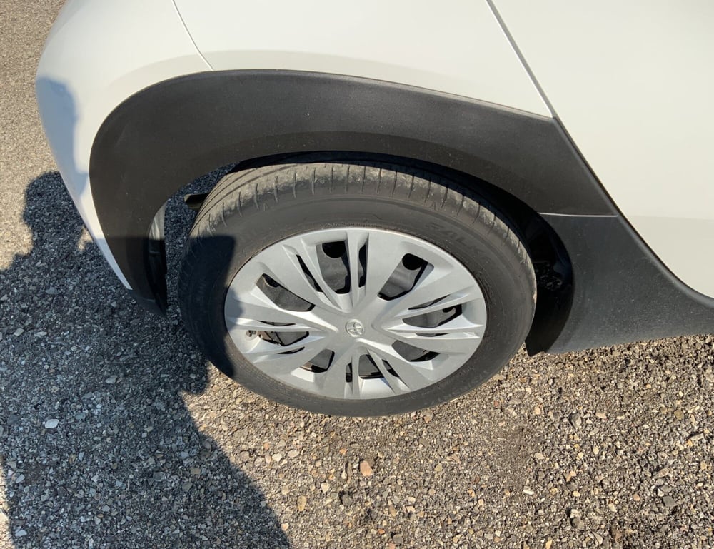 Toyota Aygo X usata a Perugia (16)