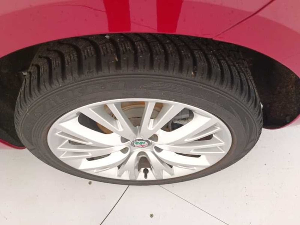 Alfa Romeo Giulietta usata a Treviso (20)