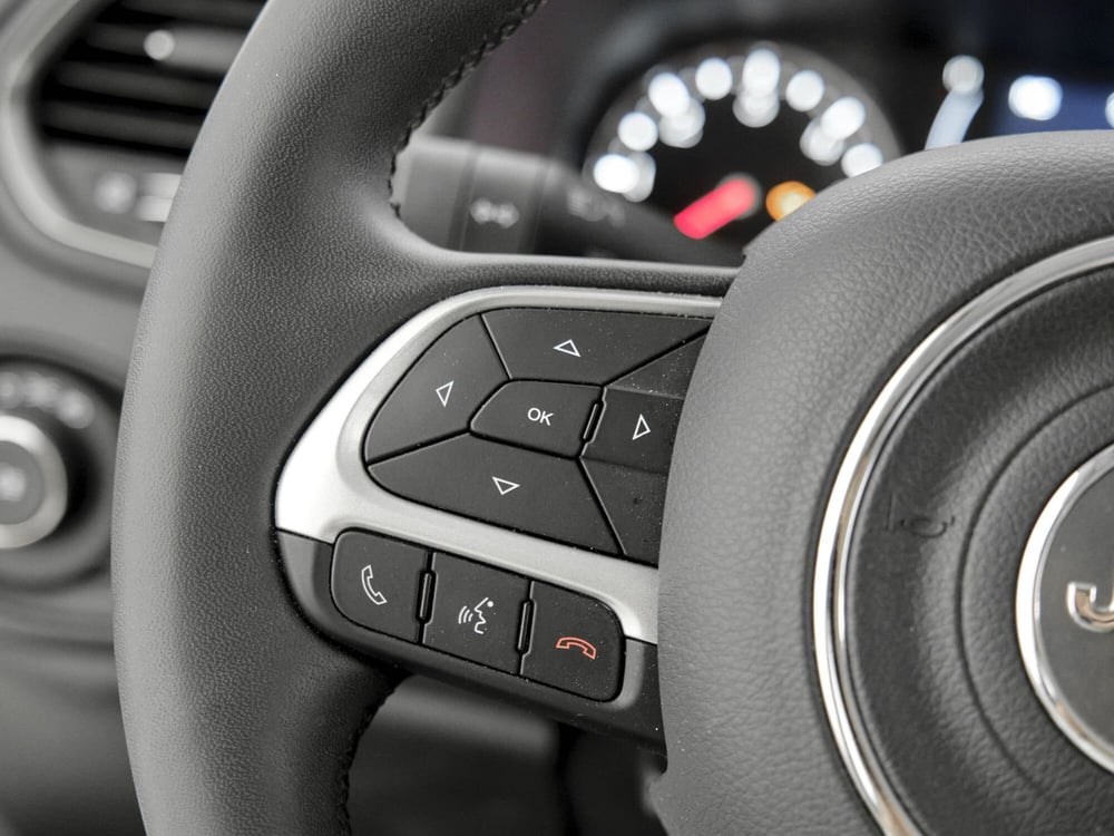 Jeep Renegade usata a Prato (9)