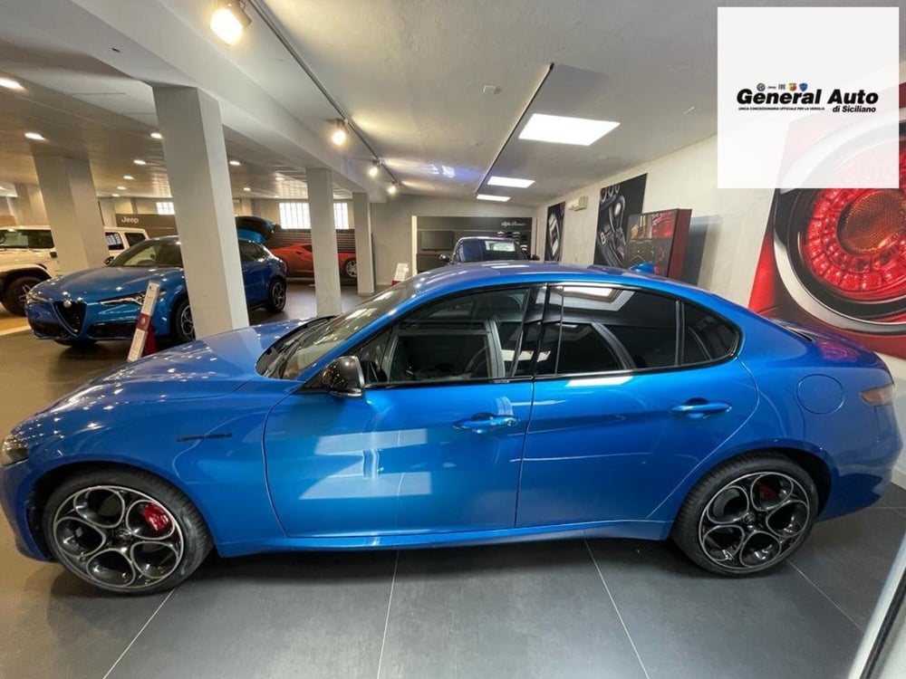 Alfa Romeo Giulia nuova a Lucca (6)