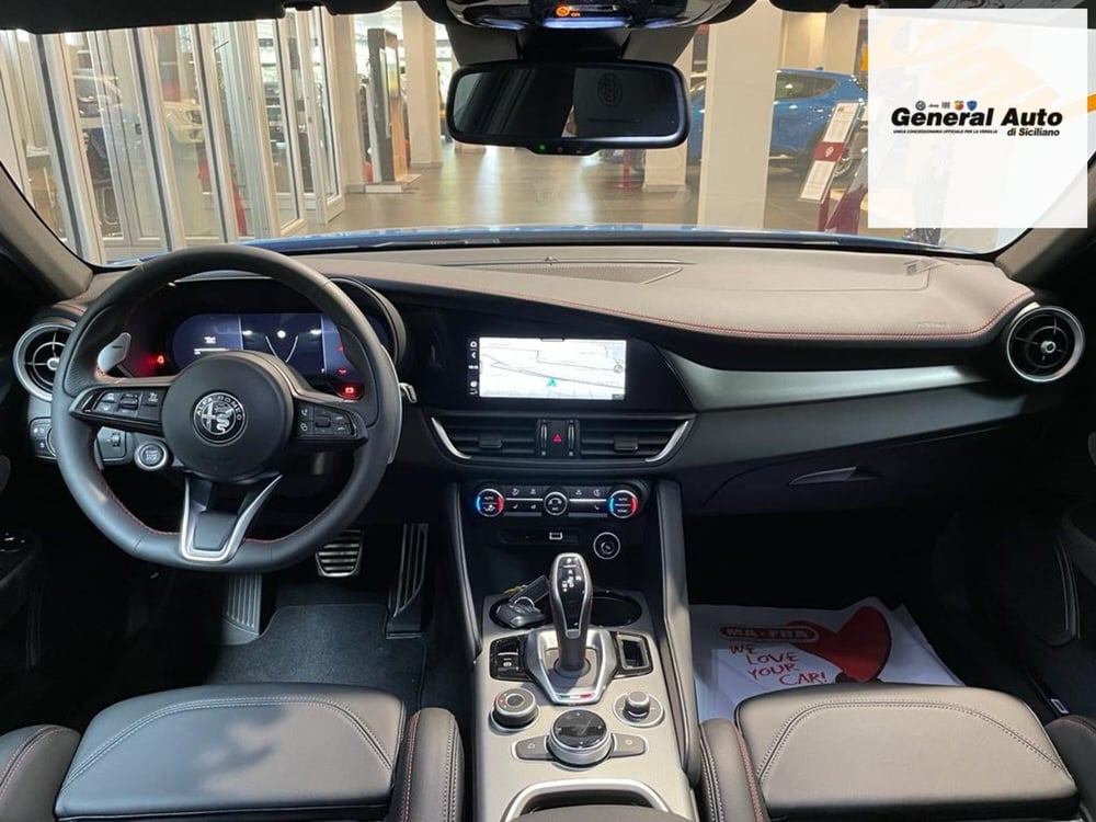 Alfa Romeo Giulia nuova a Lucca (7)