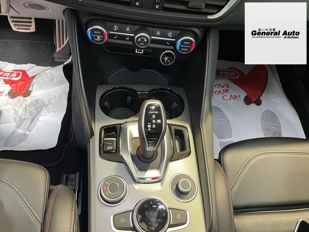 Alfa Romeo Giulia nuova a Lucca (9)